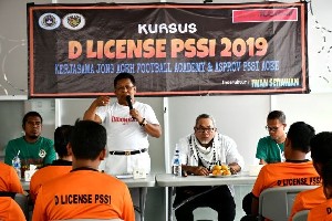 Tutup Kursus Pelatih Lisensi D PSSI, Aminullah: Pembinaan Sepakbola Lebih Terarah