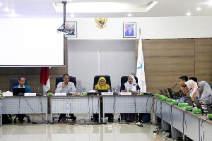 Perkuat Administrasi, Pegawai Unsyiah Dibekali Materi Kearsipan