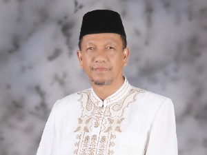 Daud Pakeh Khatib Shalat Ied di Masjid Jami` Lueng Bata