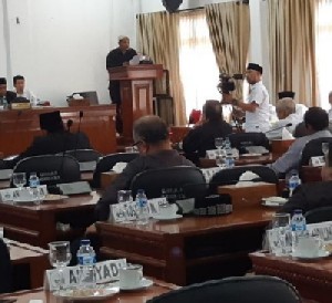 Pandangan Umum Fraksi PNA dan PA DPRK Bireuen terhadap LHP BPK 2018