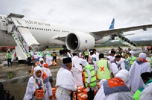 393 Jamaah Calon Haji  kloter 1 Aceh Bertolak Ke Mekkah