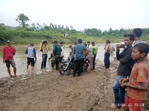 Dua Petani Di Pinto Rimba, Peudada Terseret Arus Sungai