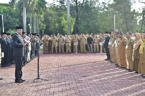 Plt Gubernur Minta ASN Tingkatkan Pelayanan Sesuai Perkembangan Zaman