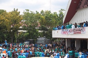 GeRAK dan MaTA Desak Presiden Keluarkan Perppu