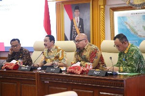 Sekjen Kemendagri Pimpin Rapat Koordinasi Kesiapan Dana Pilkada Tahun 2020