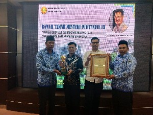 SMK-PP Negeri Saree Terima Penghargaan Abdi Bhakti Tani Tahun 2019