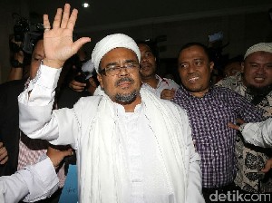 Mahfud Bantah Surat Pencekalan HRS, Pengacara: Tinggal Dideportasi Kalau Melanggar