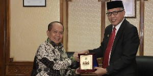 Terima Wakil Ketua MPR, Nova Minta Otsus Dipermanenkan