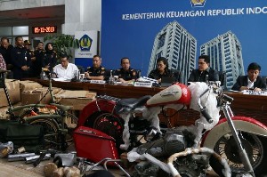 4 Direktur Garuda Dipecat Terkait Penyelundupan Harley